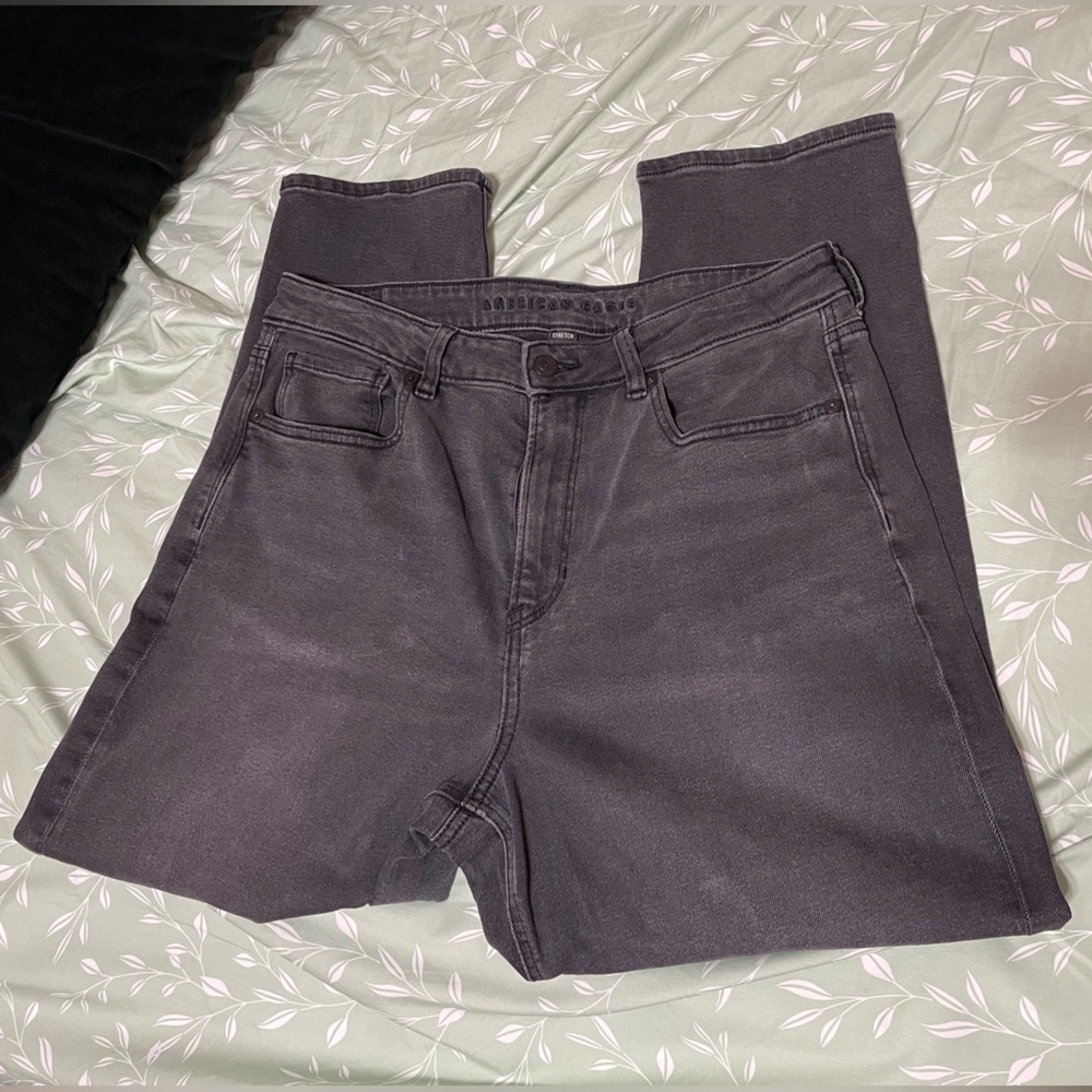 American Eagle Black Stretch Mom Jean